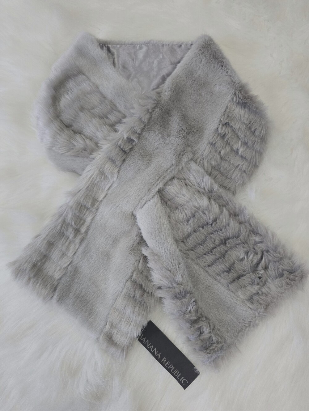 Banana Republic Faux Fur Pull Thru Scarf
